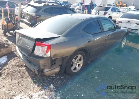 2010 Dodge Charger Sxt z USA, uszkodzony, nr VIN 2B3CA3CV3AH202140